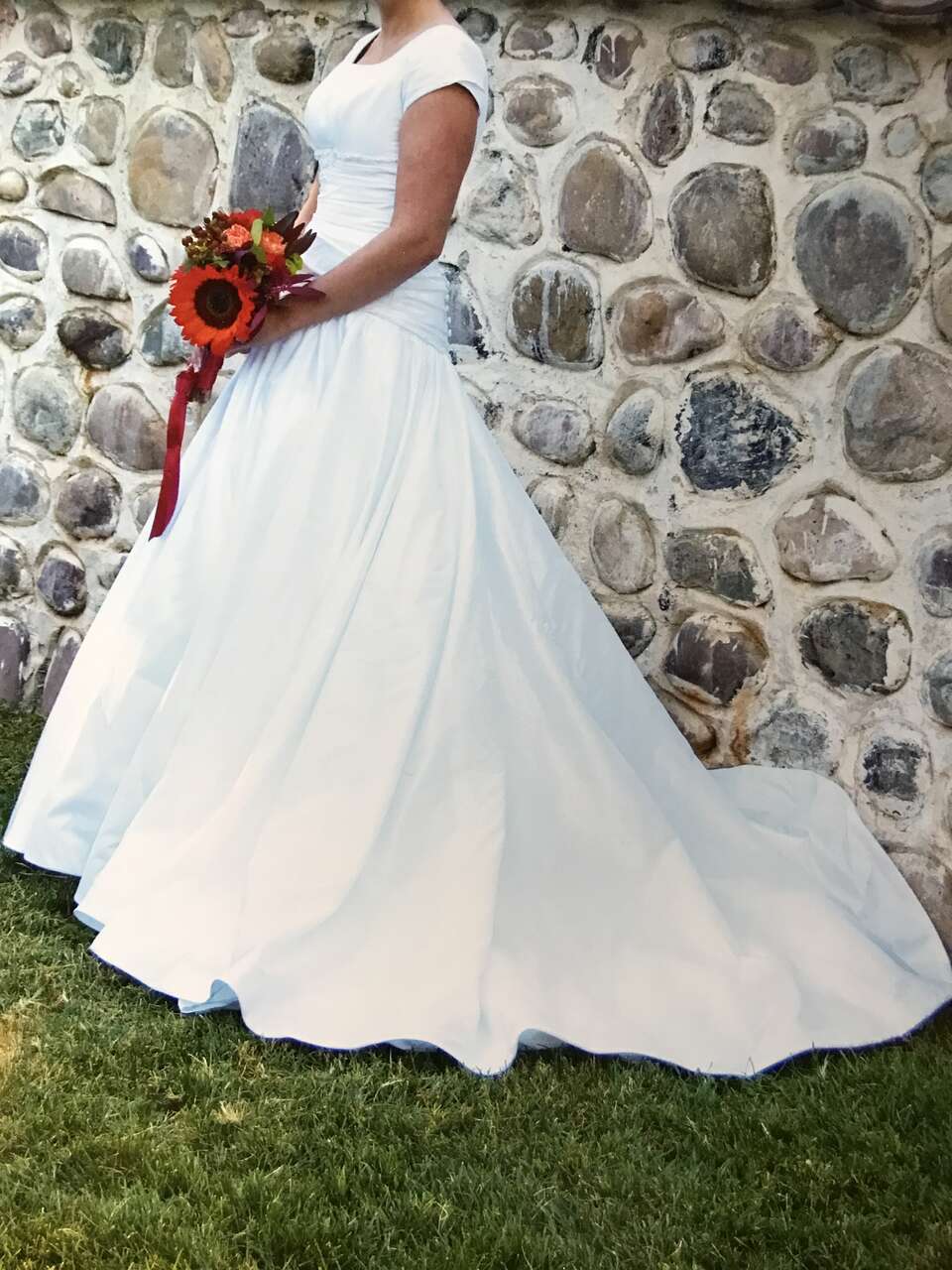 Wedding Dress with Button Up Train Allure Bridals, Size 6, Very Modest and Elegant