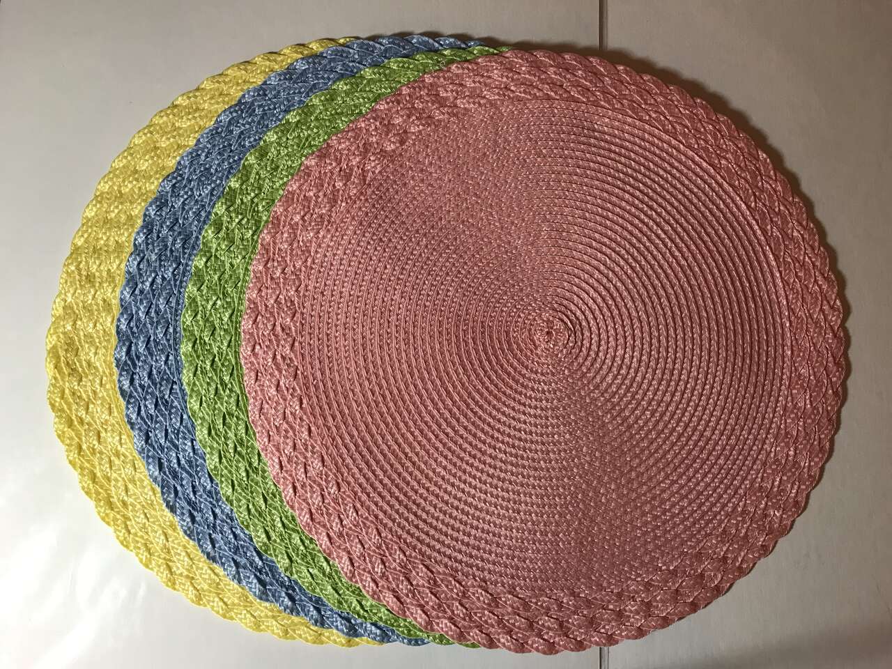 Round Braided Set of 4 Placemats 4 Different Colors 15” Dia. Or