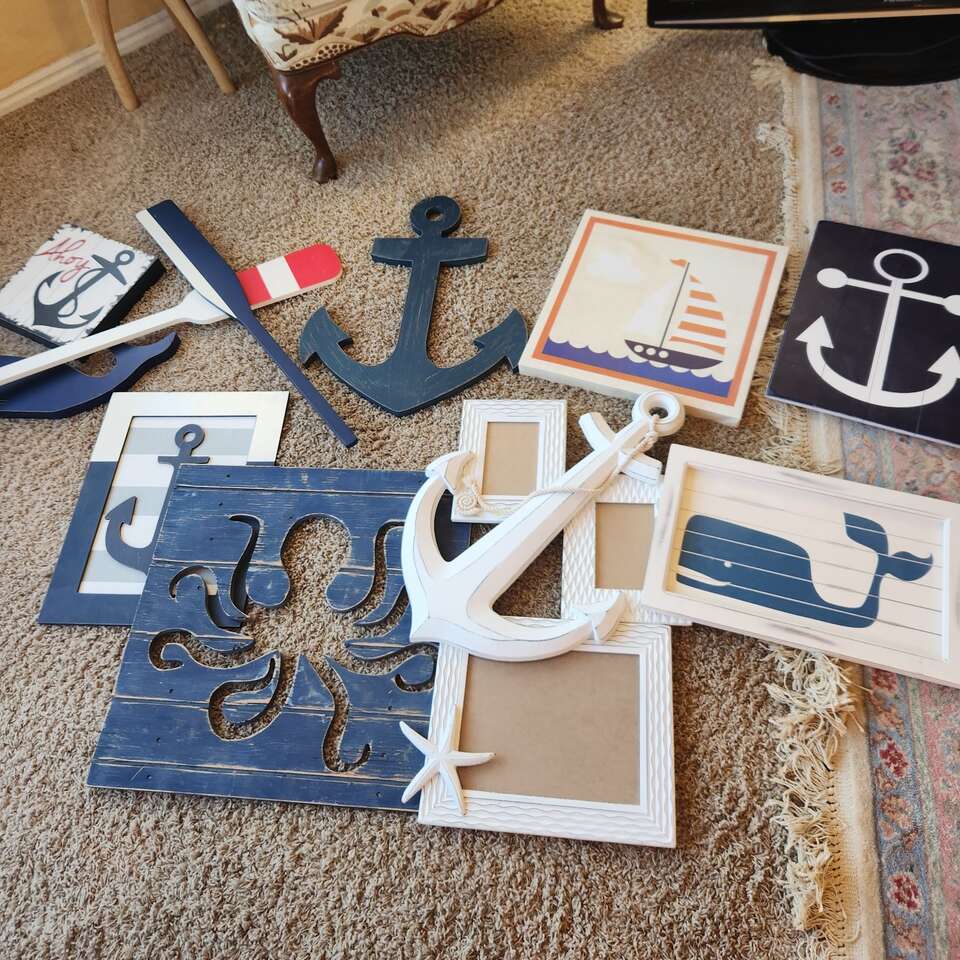 maritime sailing beachy room decor