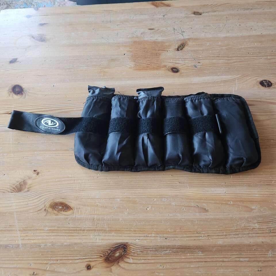 5 lb athletic works wrist weight