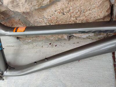 Excellent condition 2024 Kona Honzo DL 29er frameset