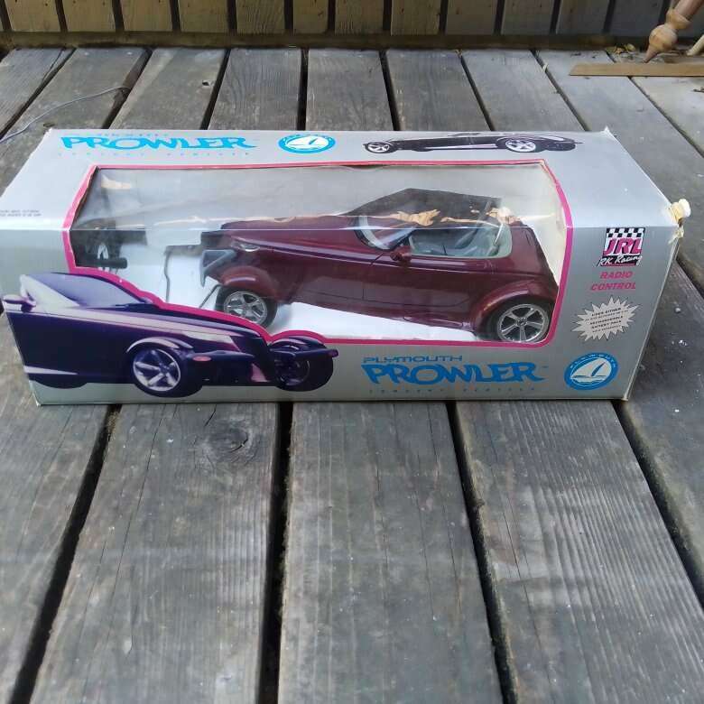Remote control car