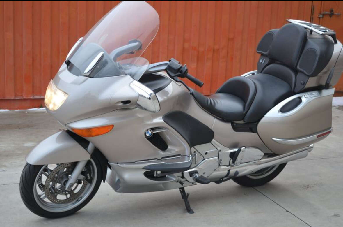 For Sale: 2002 BMW K1200LT – Pristine Condition, Ready to Ride!