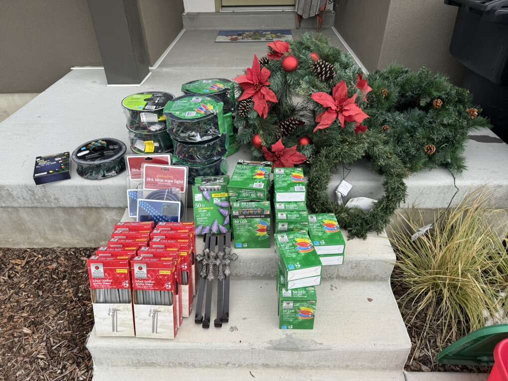 NEW Christmas Lights And Wreaths Lot!… Furniture
