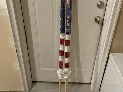 American Flags w/ Brackets & 5ft Poles