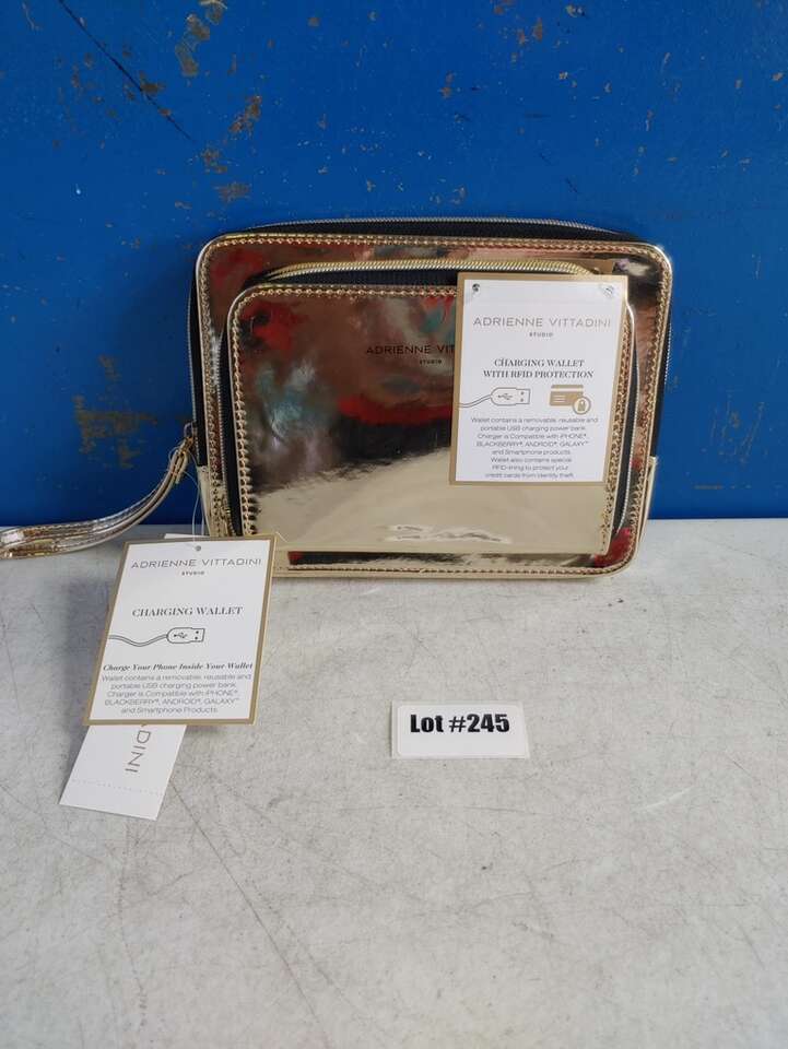 Adrienne Vittadini Charging Wallet - Mirror Gold