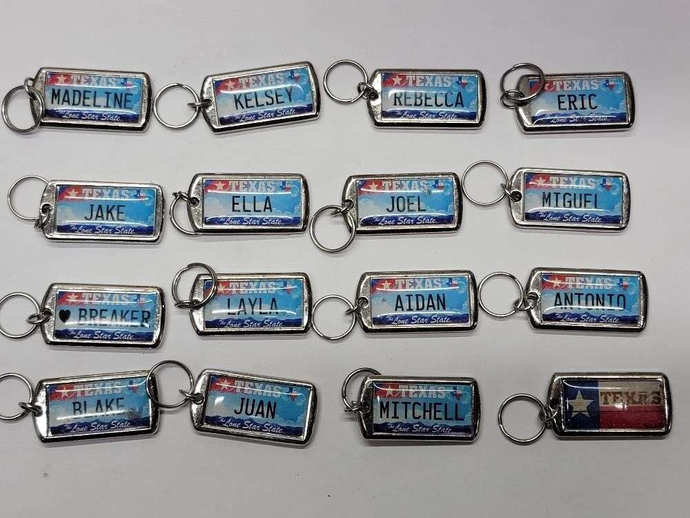 Texas Keychains 1.5in w/ Names