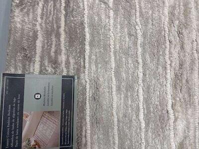 Luxury Cotton Fashion Bath Mats 24 x 36in - Gray