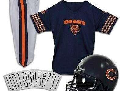 Franklin Sports Chicago Bears Deluxe Uniform Set