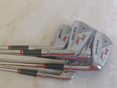 Golf Clubs - 9 Total Irons