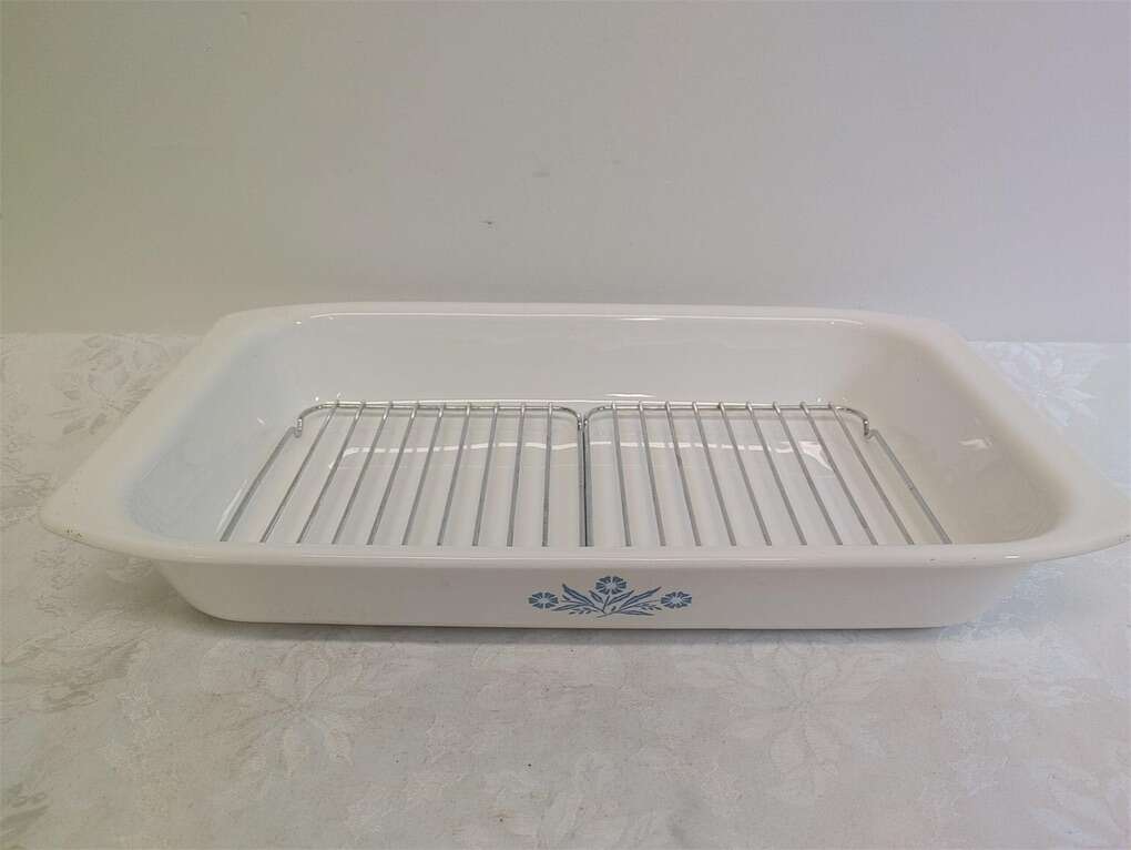 CORNING Casserole Dish with Metal Rack 3in Deep 