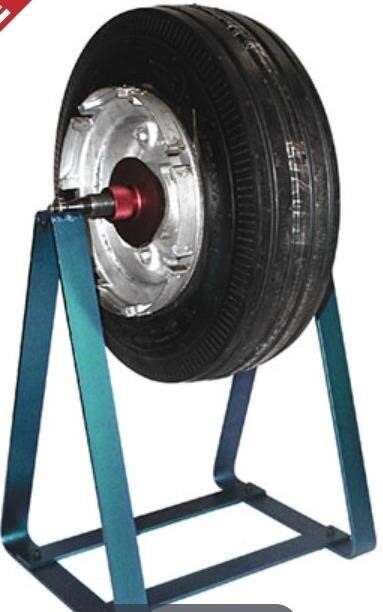 Tire & Wheel Balancer - Desser