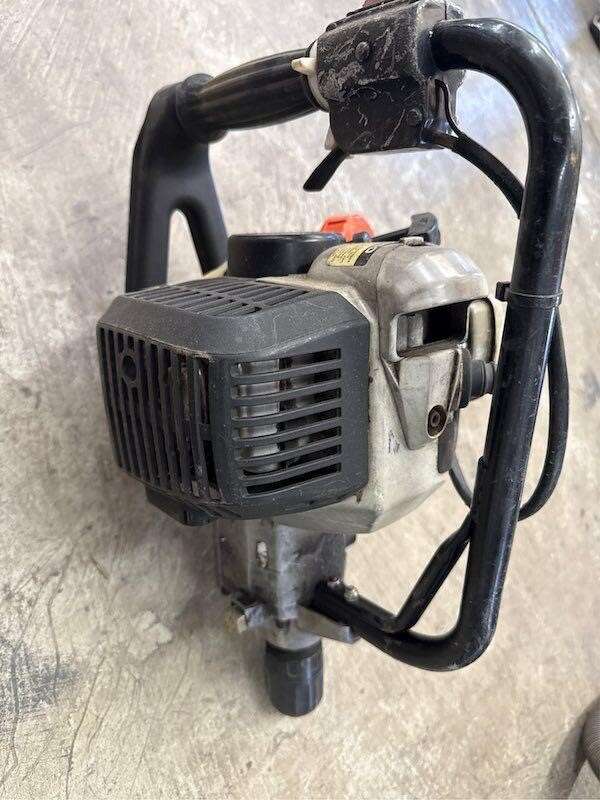 Echo EDR-260 25.4cc Engine Powered Drill