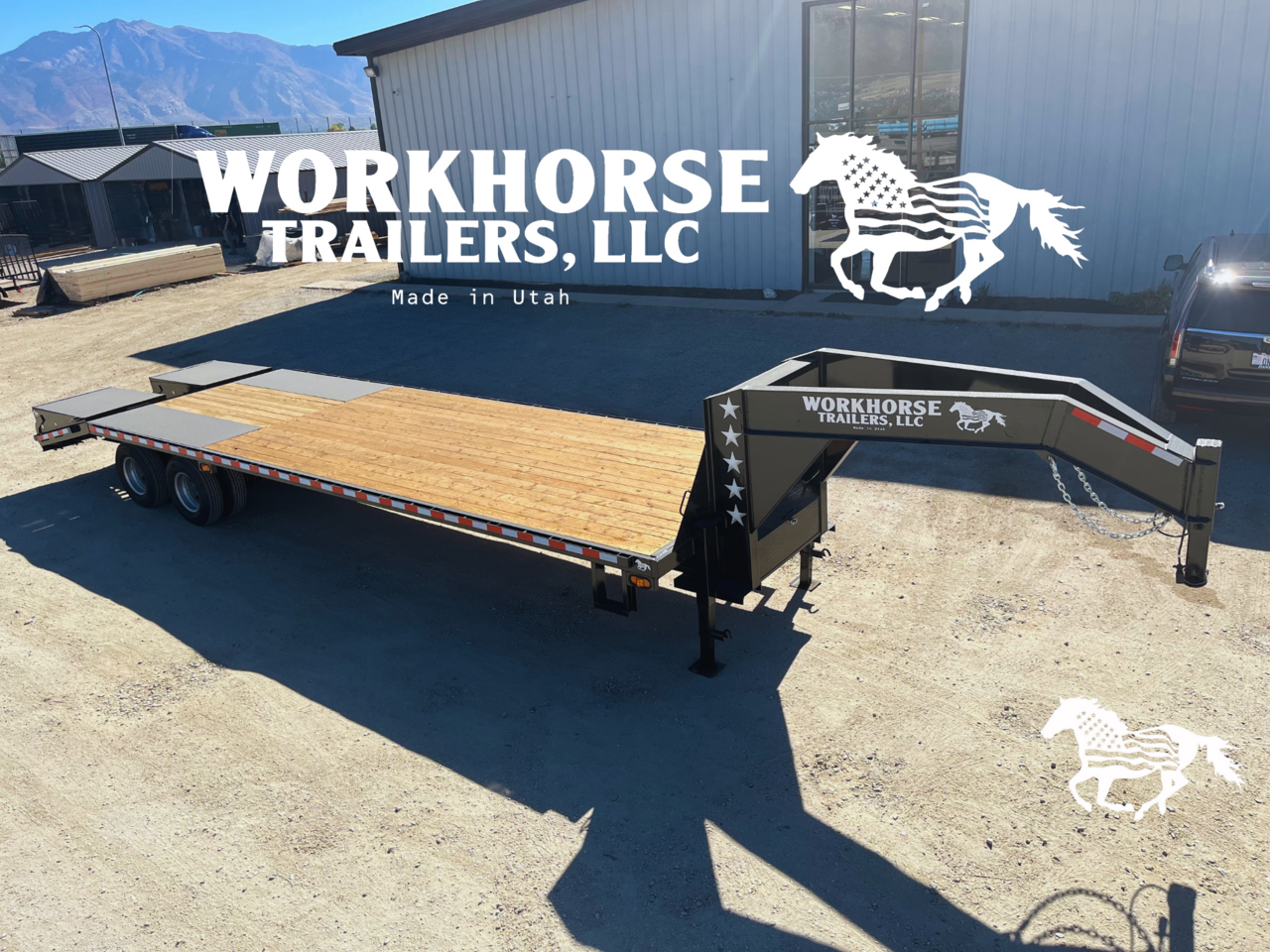 **WORKHORSE TRAILER 32' GOOSENECK 16K GVWR*SPARE TIRE INCLUDED*