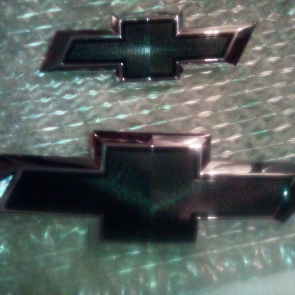 '24 Chevy Tahoe Blk Emblem Package