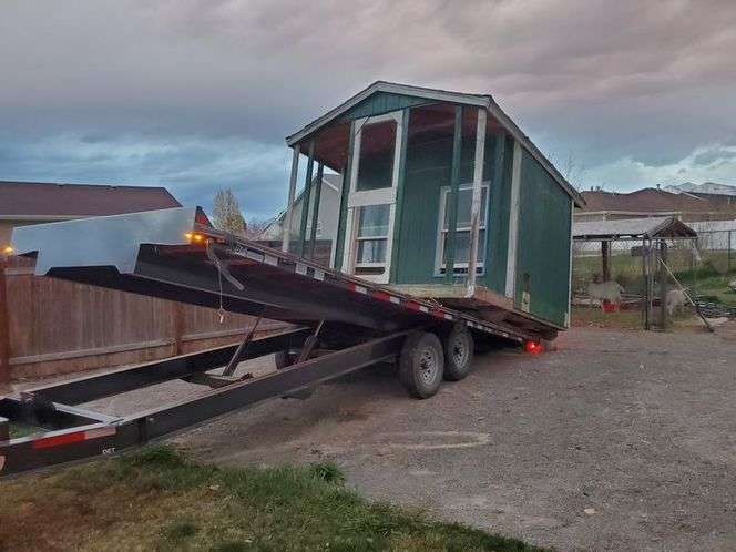 14K Dumping Flatbed Tilt Deck Trailer Rentals