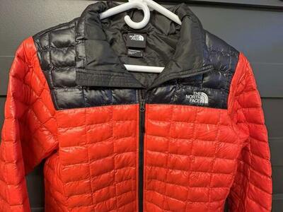 The North Face Eco Thermoball Womens L new In Bag