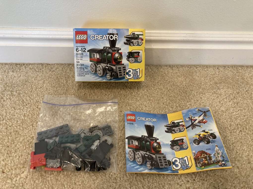 Lego Creator 31015 Train Emerald Express Complete