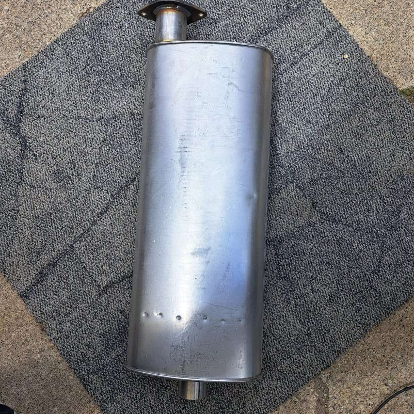 Walker soundFX 18813 exhaust muffler Blazer 00-05