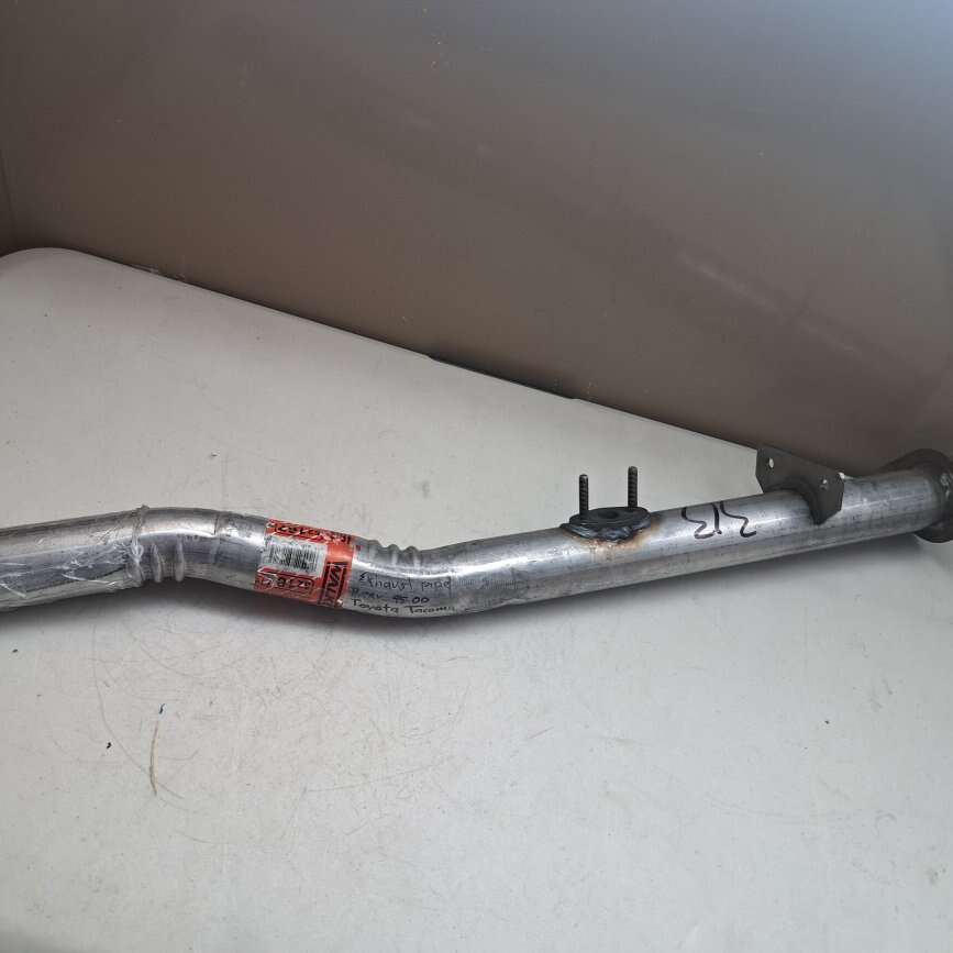 toyota tacoma 95-00 rear exhaust pipe walker 52167