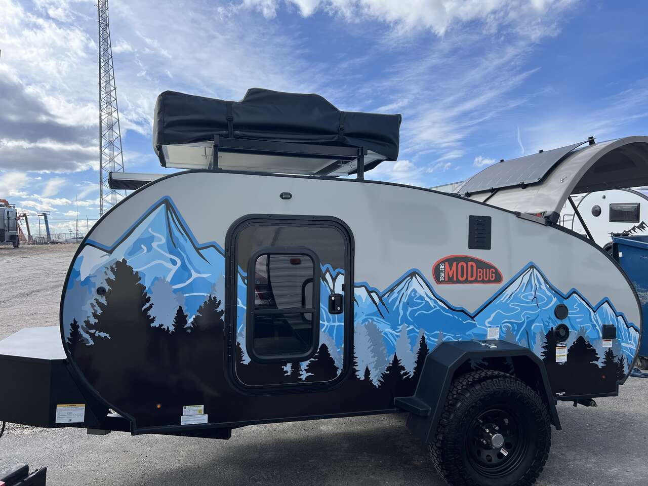 2024 Modern Buggy Country Born