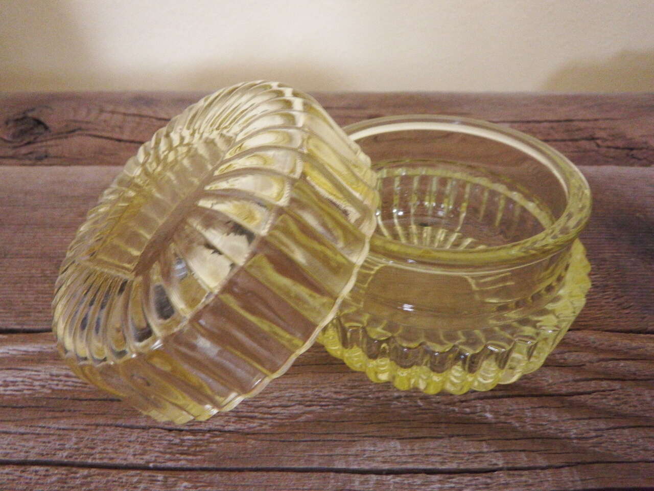 Yellow Vintage Depression Vaseline Glass Jewelry Box Jar Container