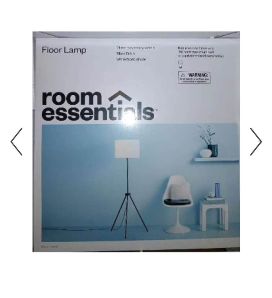 NEW Room Essentials Tripod Floor Lamp