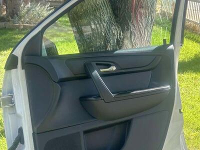 2013 - 2017 Chevrolet Traverse Doors.