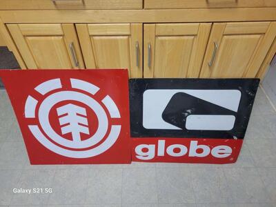 Skateboard Tin Metal Signs ~ ELEMENT GLOBE