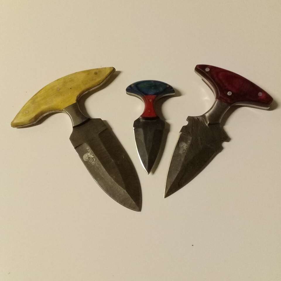Collectible daggers
