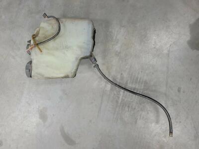 Arctic Cat oil reservoir