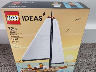 40487 Sailboat Adventure