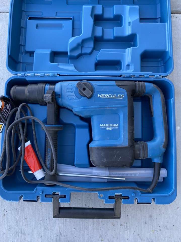 Rotary Hammer Drill 12 Amp