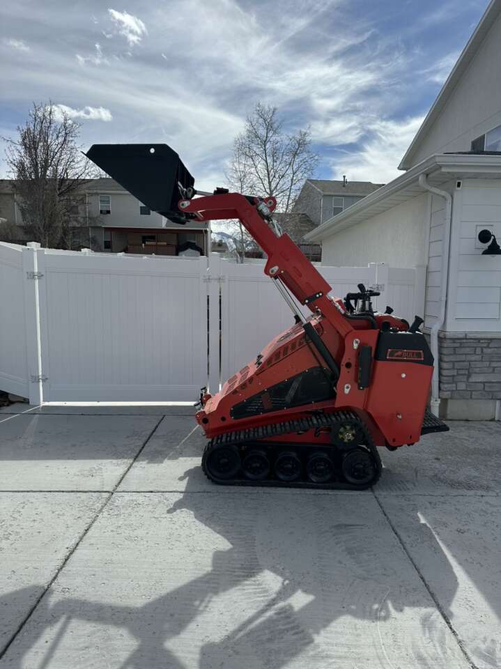 Mini Skid Steer For Rent
