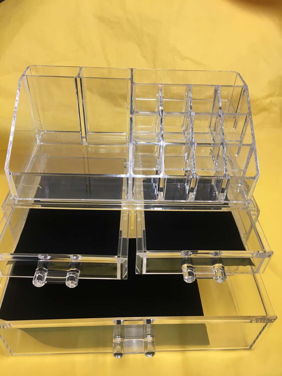 NEW Jewelry/Makeup organizer