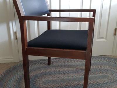Modern Solid Wood Gunlocke Armchairs lot of 7