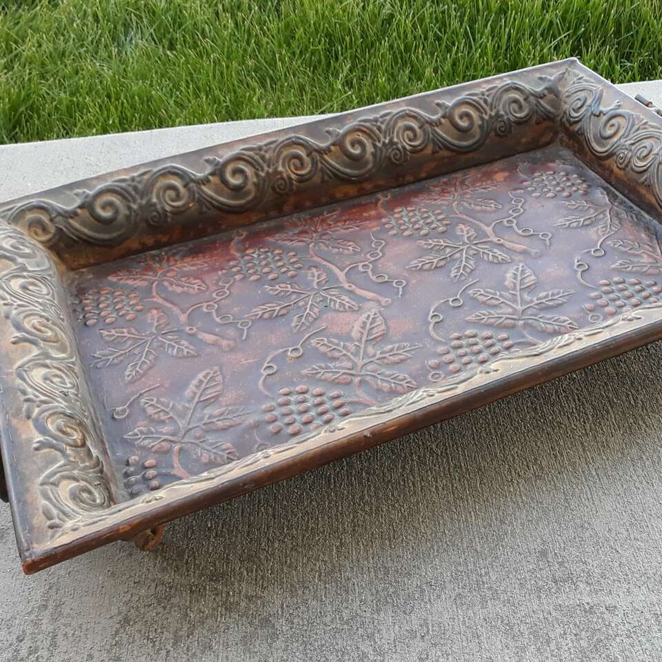 Meral Tray or Fruits Holder