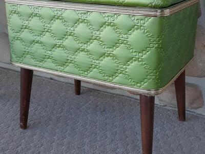 Vintage Burlingtin Hawkeye MCM Sewing Box Ottoman