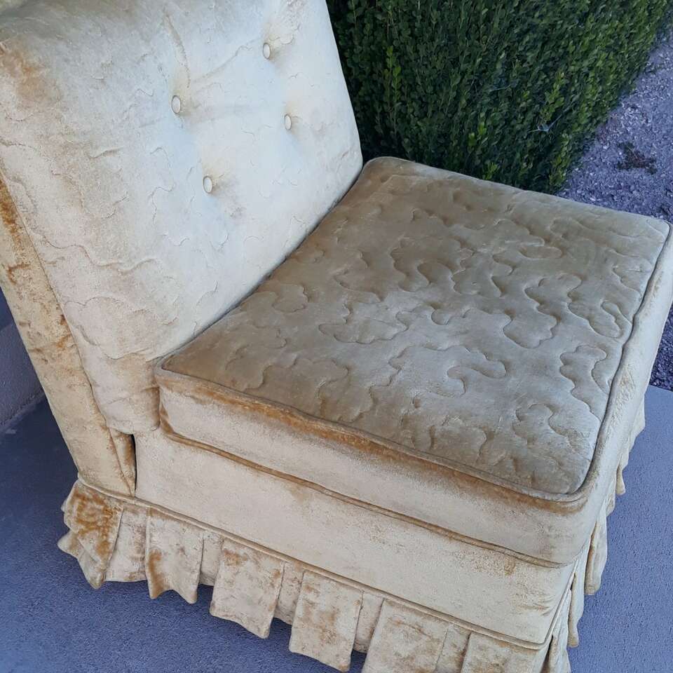 Vintage Mid Century Modern Crushed Velvet Chair