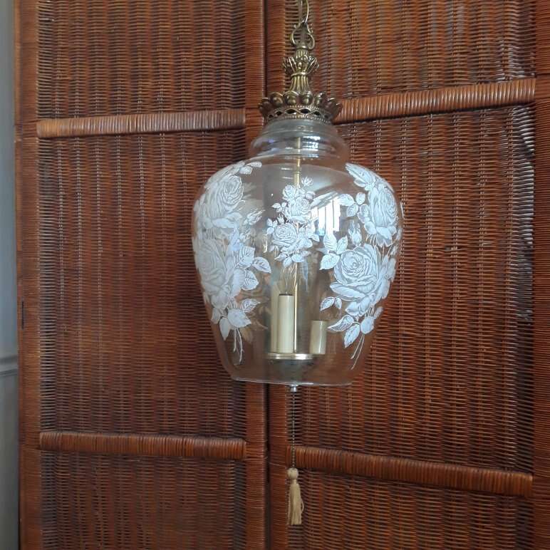 VTG Swag Hanging Light Roses Pattern