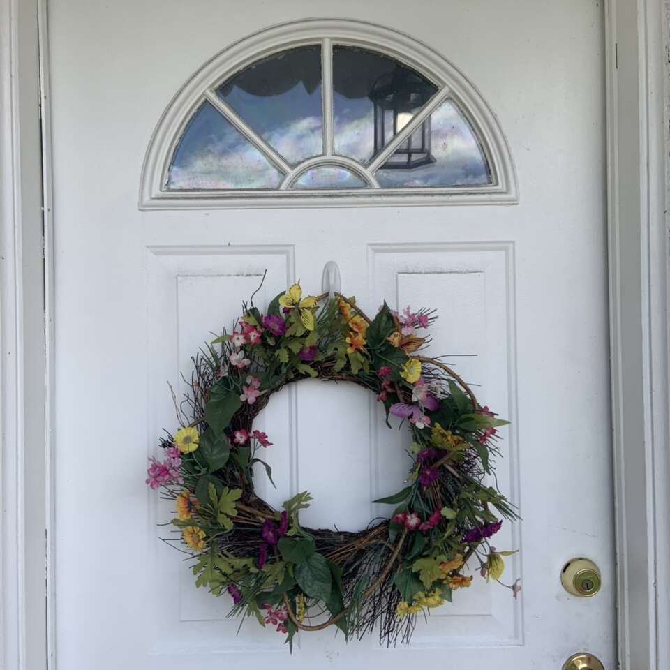 Adorable Spring/ Summer Butterfly Wreath