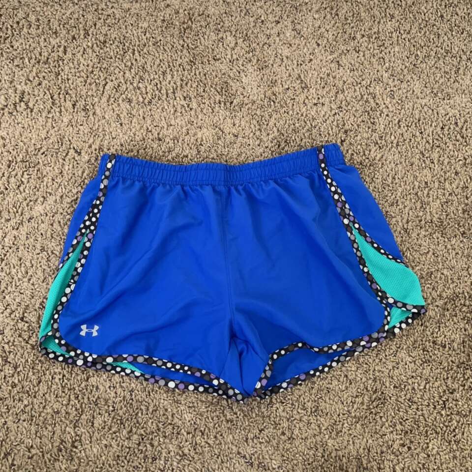 Under Armour Blue Shorts w/ Polka Dot Trim sz M