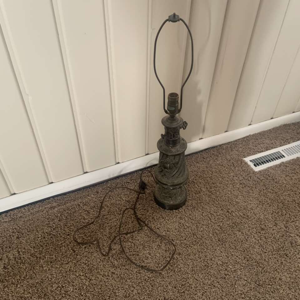 Antique Brass Decorative Metal Lamp