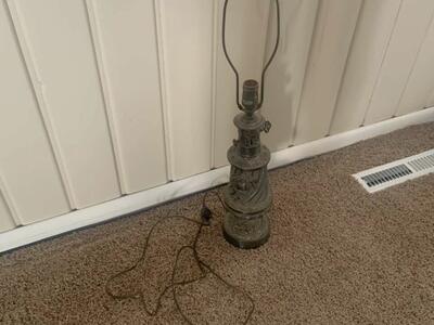 Antique Brass Decorative Metal Lamp