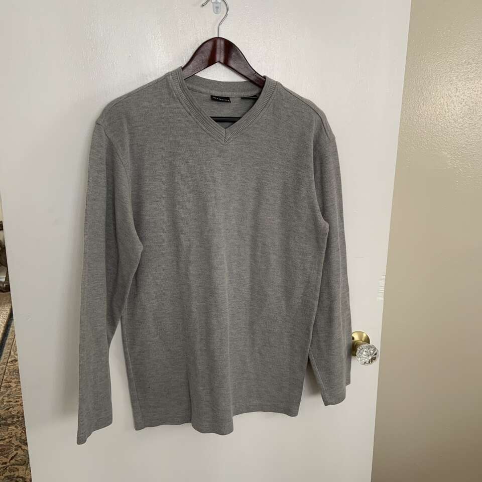 George Men’s Light Grey Gray Sweater RN 87986 sz S