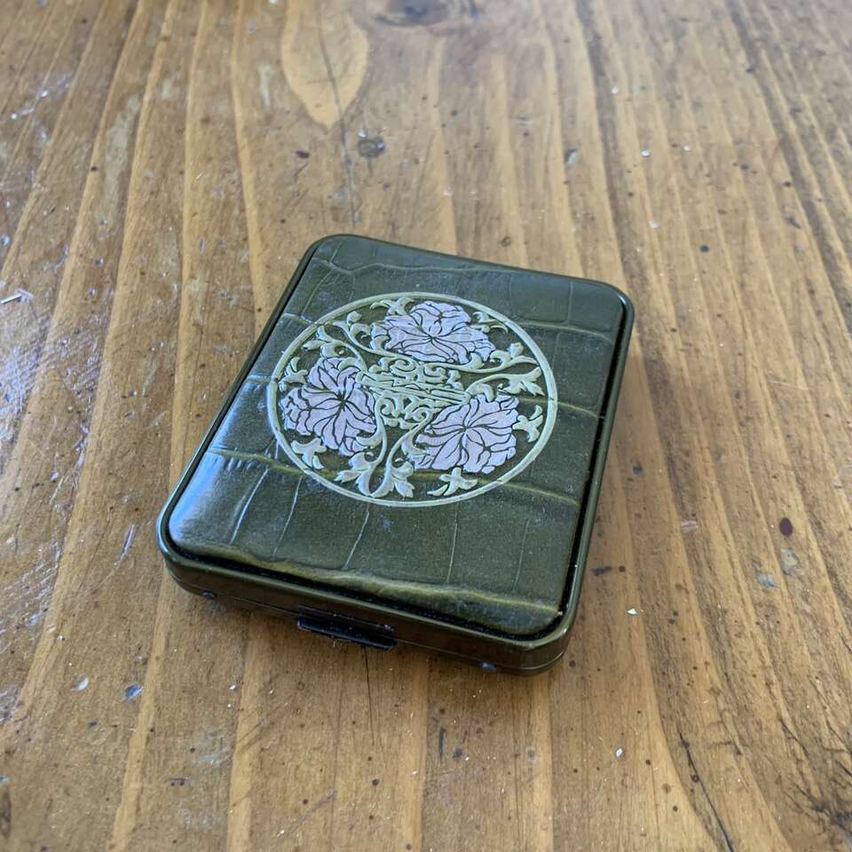 MAC Delights 6 Eyeshadow Eye Shadow Trend Pallet