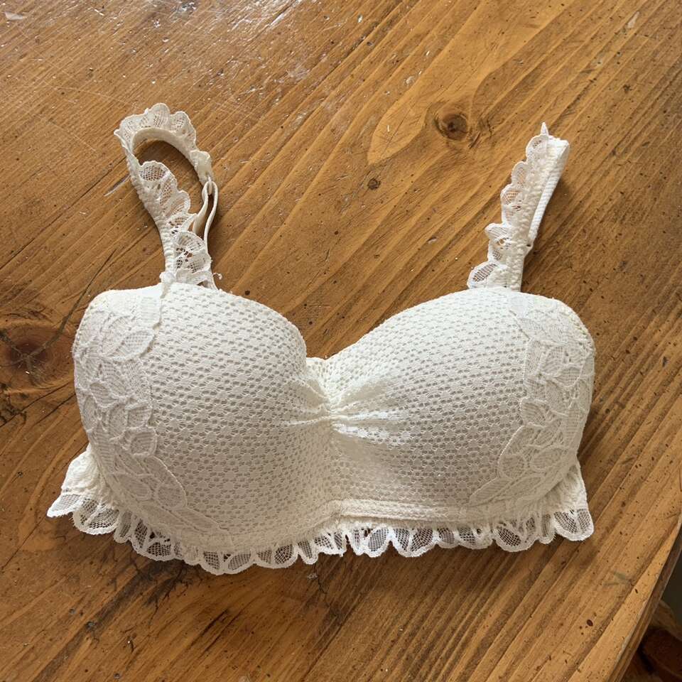Aerie Cream Lace Brallete Size Small 8397620021