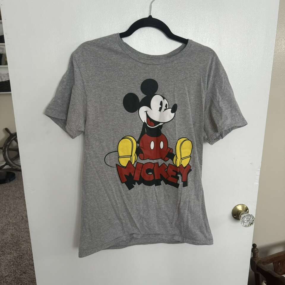 Disney Men’s Mickey Mouse Grey T Shirt Size M