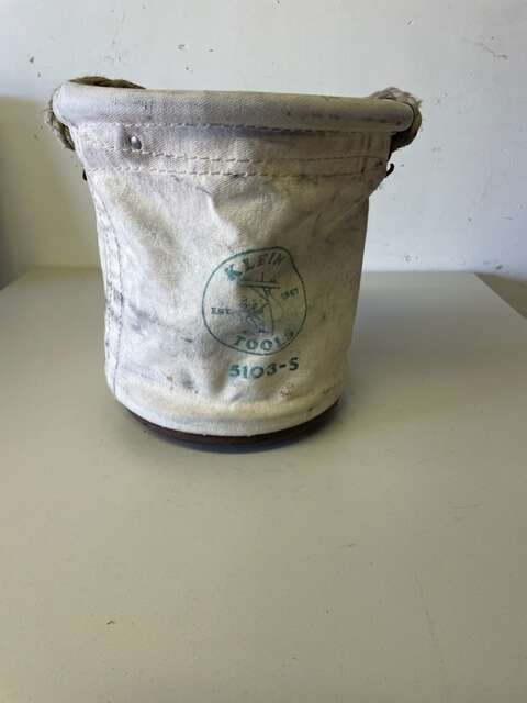 COLLAPSIBLE WORK BUCKET