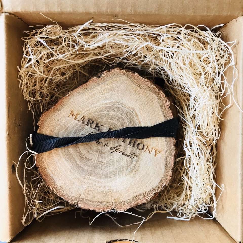 SET OF 4 BRAND NEW REAL WOOD DRINK / BAR COASTERS